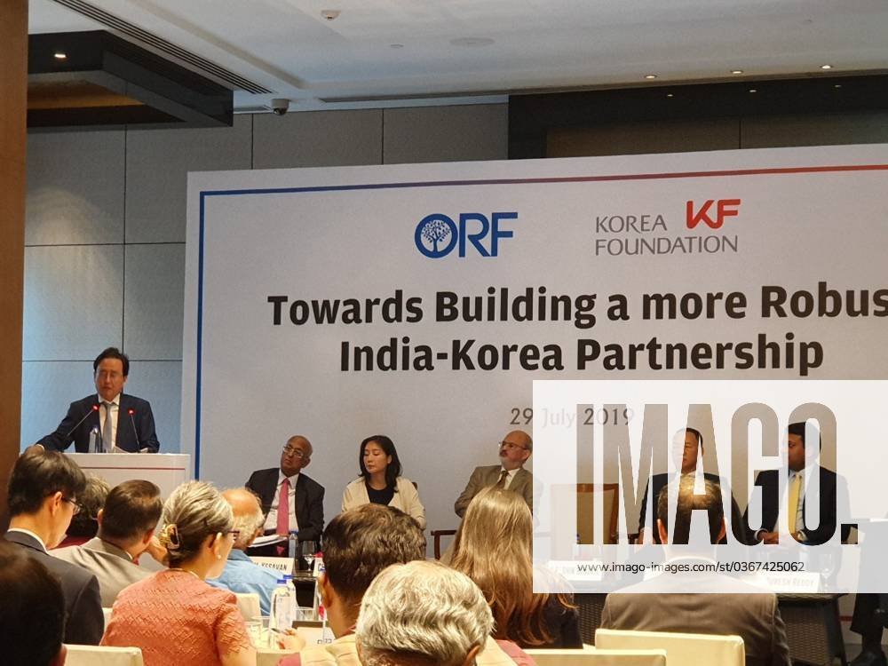 s. korea india partnership s. korea india partnership south korea s ambassador to india, shin bong kil (at podium), deli